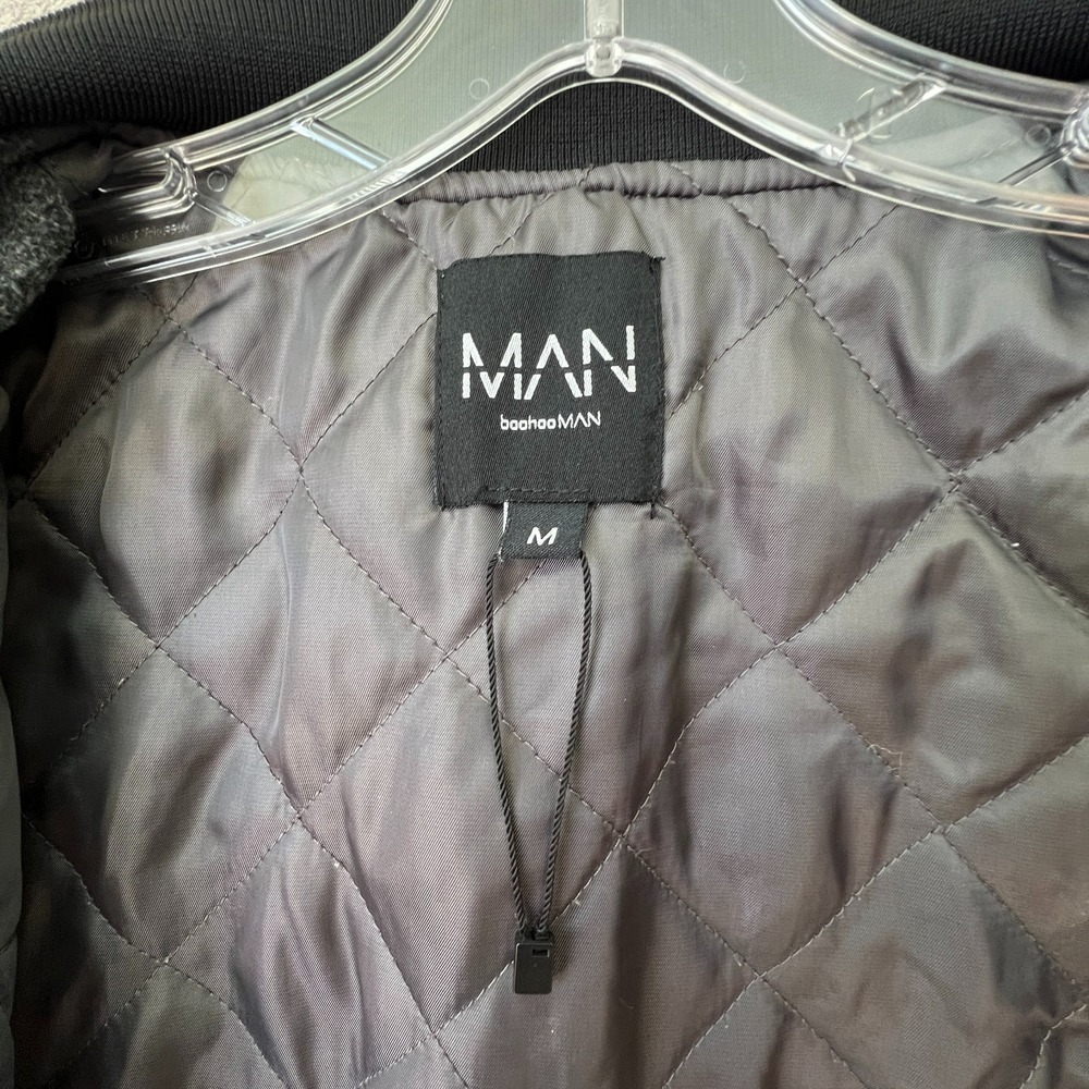 Boohoo MAN Letterman Varsity Bomber Patch Jacket Playing Cards Spade Medium - Picture 7 of 14
